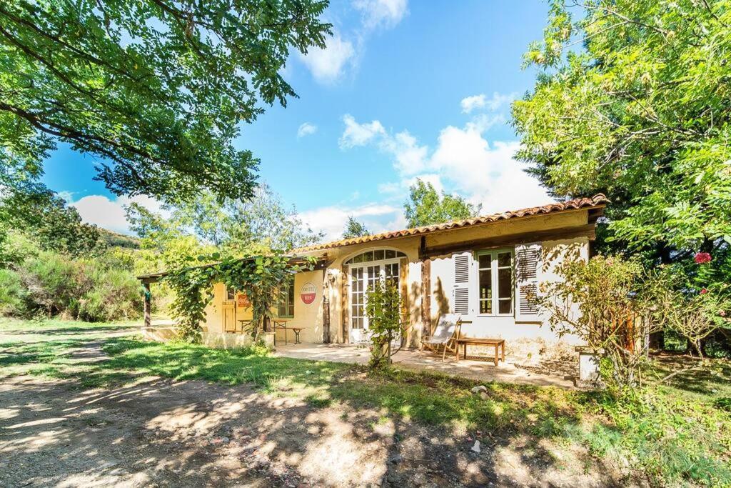 Le Travers Ajoux - Camping Gite Evenement Esterno foto